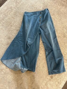 Brand new no tags pants